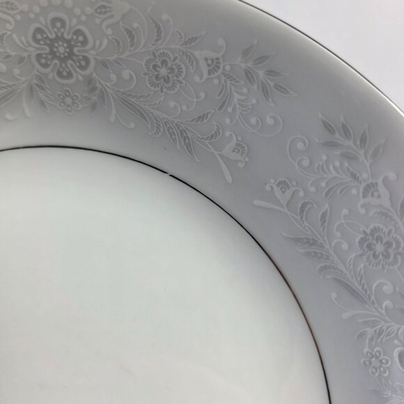 TWO Crown Ming Queen's Lace Soup Bowls White Flowers Platinum Trim - Picture 6 of 16